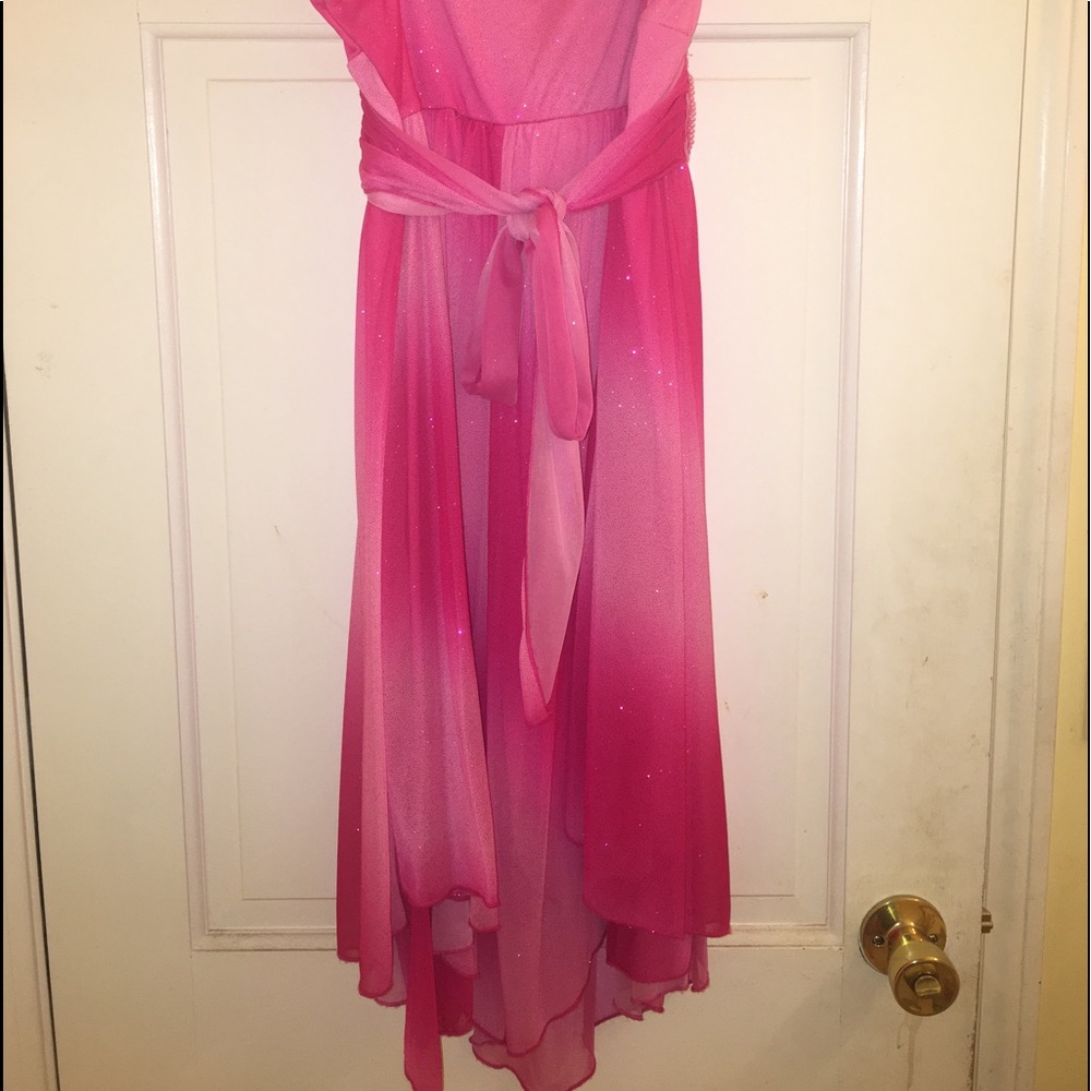 Dress - Picture 2 of 3
